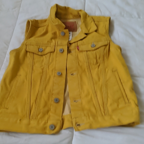 Levi's Mustard Vest
